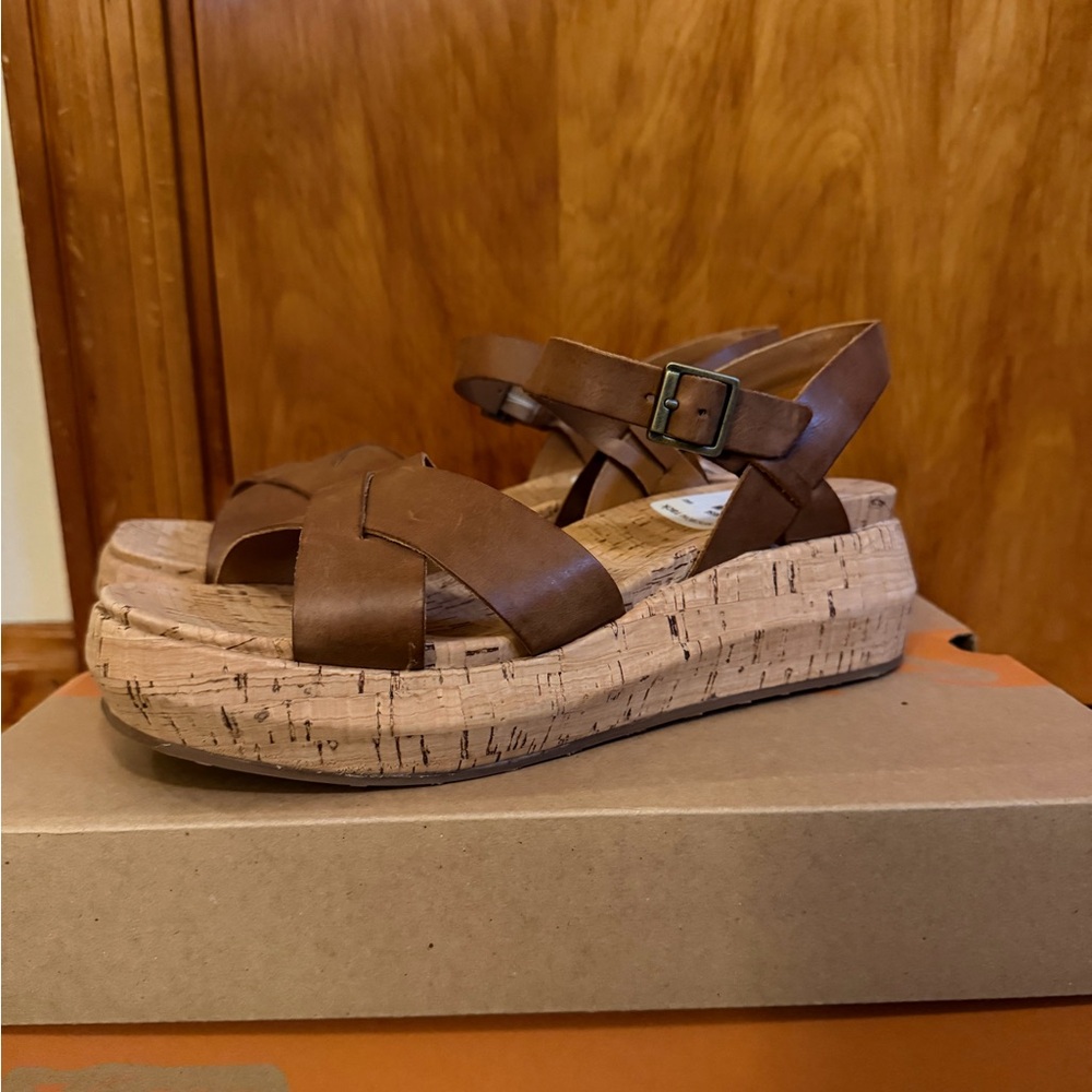 Kork-Ease Tan Platform Sandals